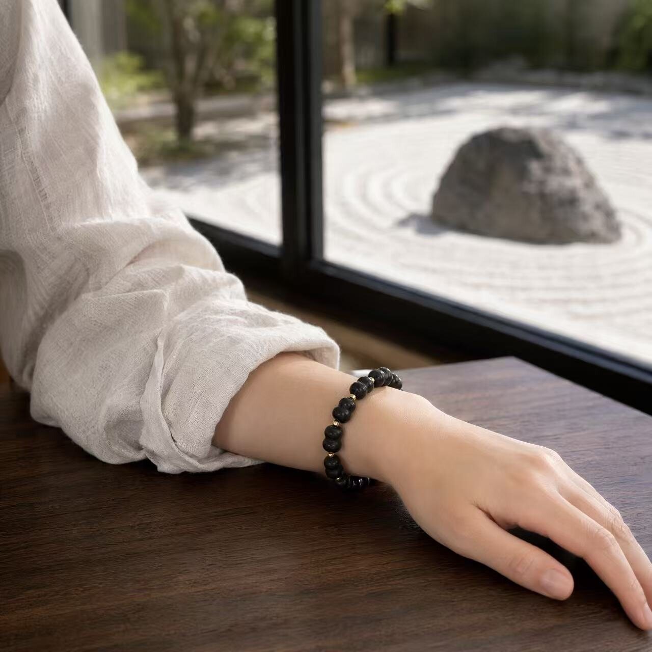 BR-015 ziguangtan wood beaded bracelet photo 5